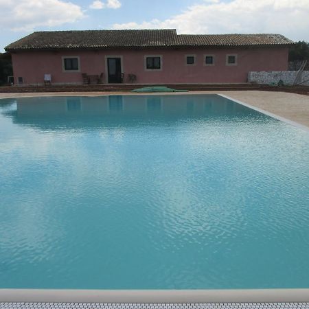 Le Mangiatoie Del Re Giordano Villa Avola Exteriör bild